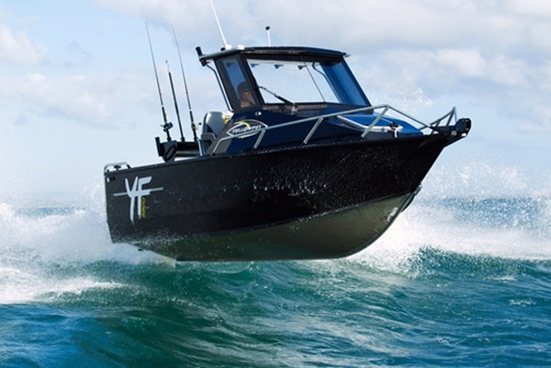 Boating in rough water: A short guide