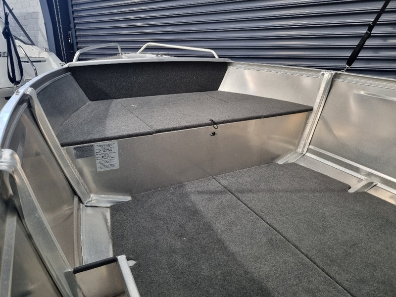 Quintrex 420 Busta with 40hp Merc 2 stroke