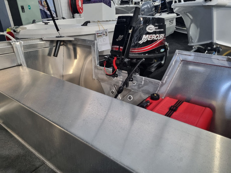 Quintrex 420 Busta with 40hp Merc 2 stroke