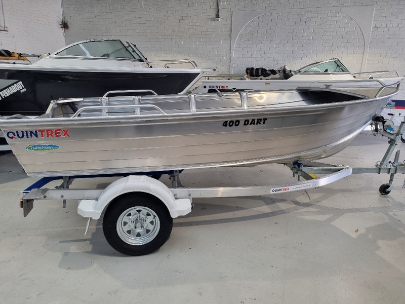 Quintrex 400 Dart