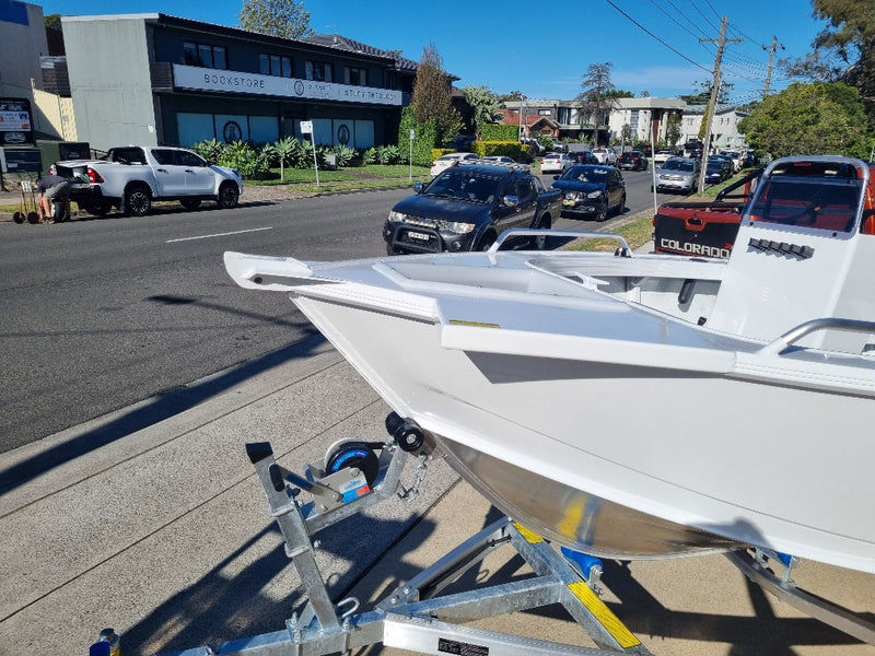 Quintrex 420 Renegade SC