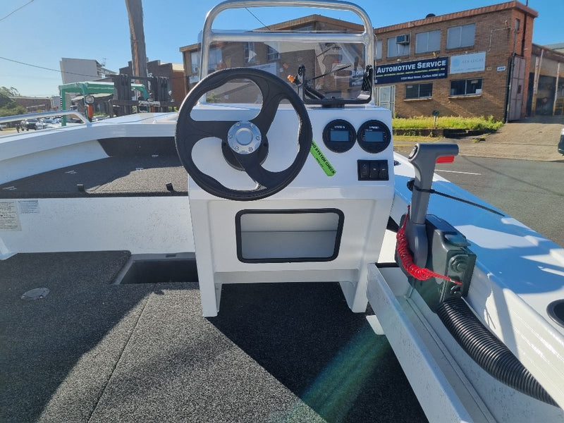 Quintrex 420 Renegade SC