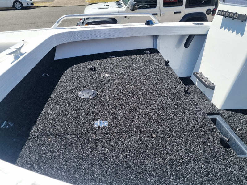 Quintrex 420 Renegade SC