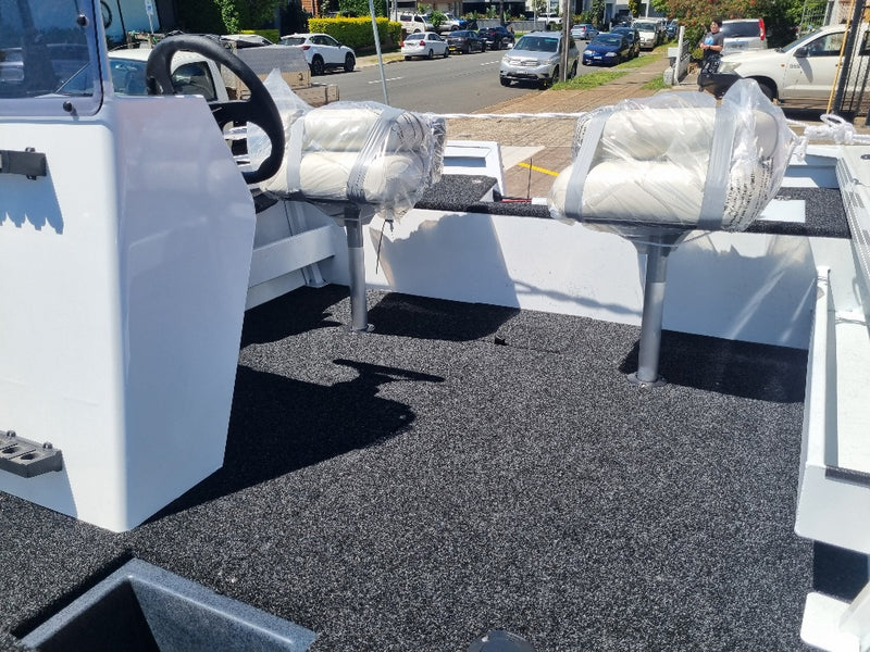 Quintrex 420 Renegade SC