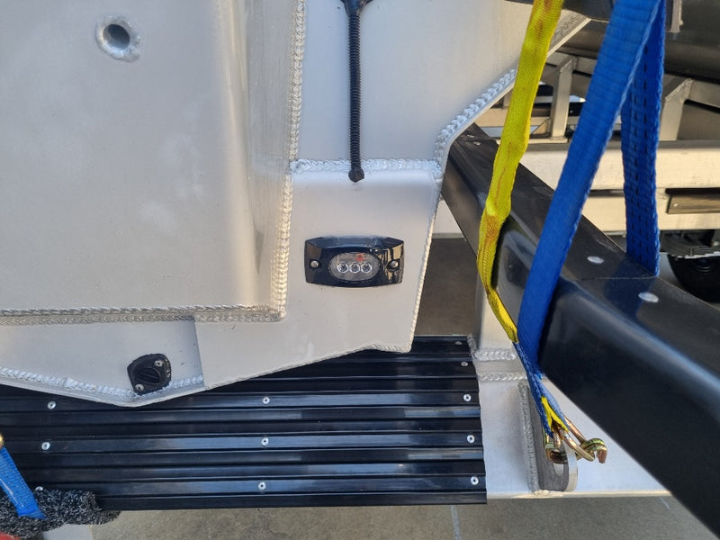 Kingfisher 730 Powercat