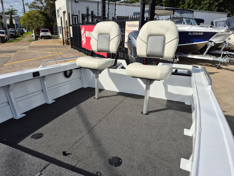 Quintrex 420 Hornet Trophy