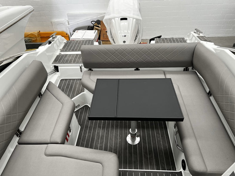 Yamarin 88 DC Day Cruiser