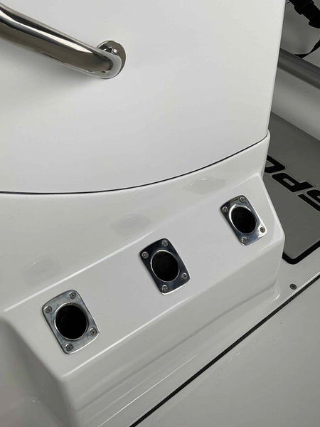 17 Reef Centre Console