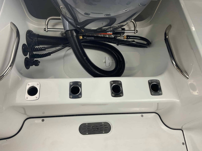 19 Reef Centre Console