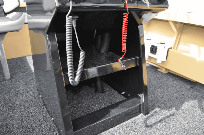 Quintrex 550 Territory Legend