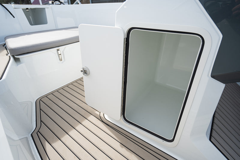 Yamarin 59 Side Console