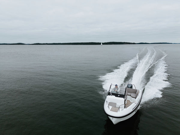 Yamarin 59 Side Console