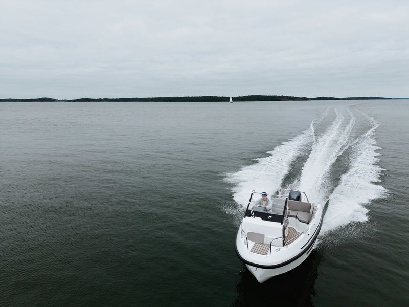 Yamarin 59 Side Console