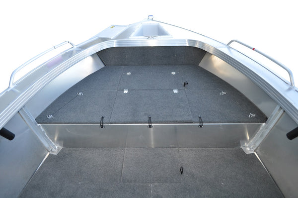 Quintrex 440 Renegade Tiller Steer