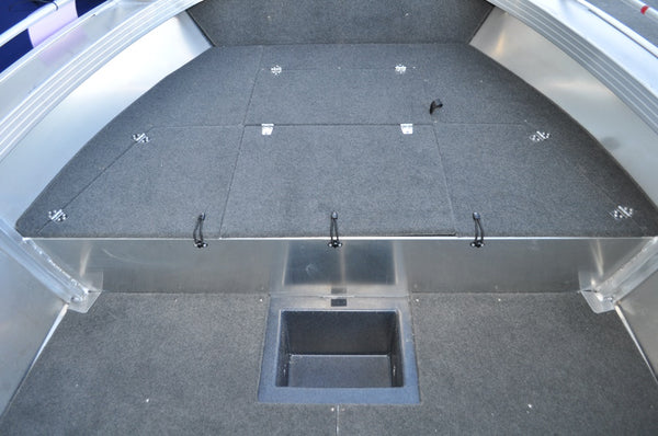 Quintrex 440 Renegade Tiller Steer