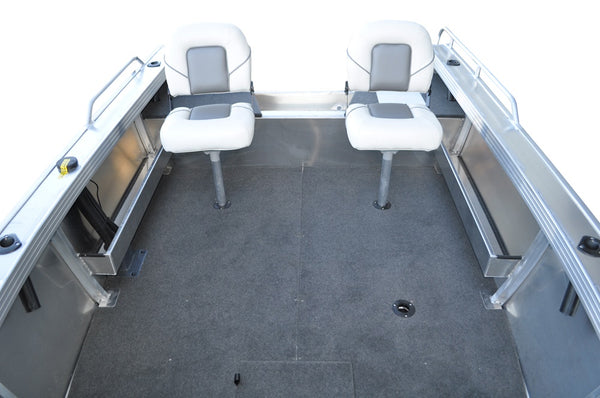 Quintrex 440 Renegade Tiller Steer