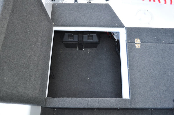 Quintrex 450 Hornet Trophy