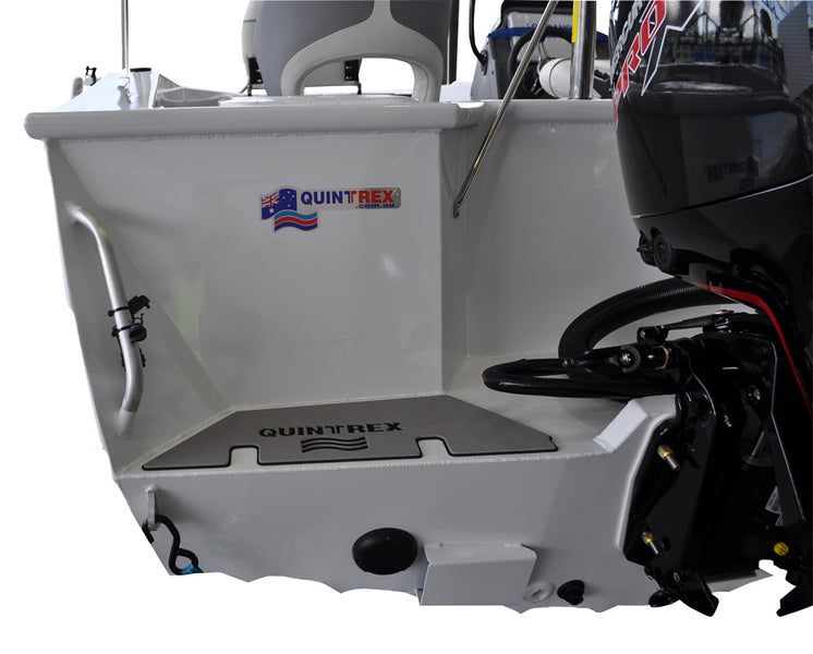 Quintrex 530 Frontier Side Console