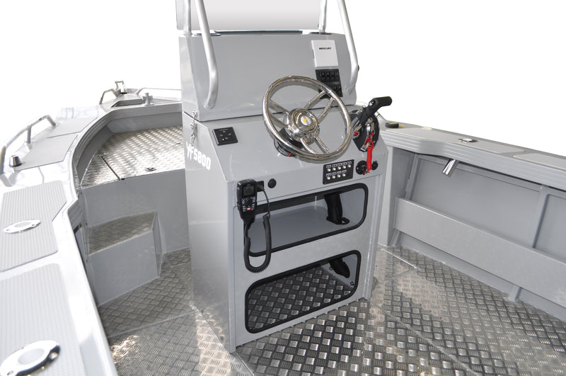 Yellowfin Centre Console - 5.8m to 7.6m