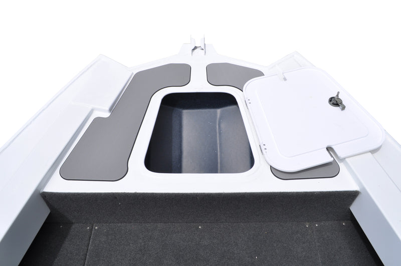 Quintrex 590 Frontier Side Console