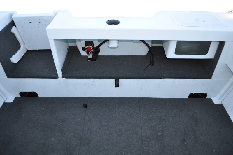 Quintrex 590 Top Ender Side Console