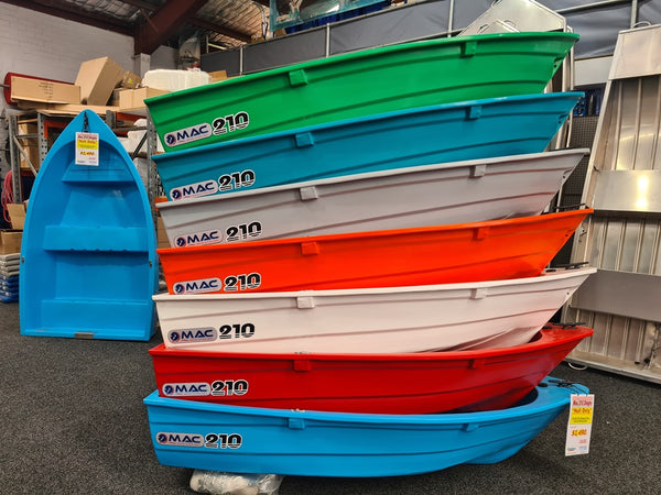 MAC 210 Dinghy