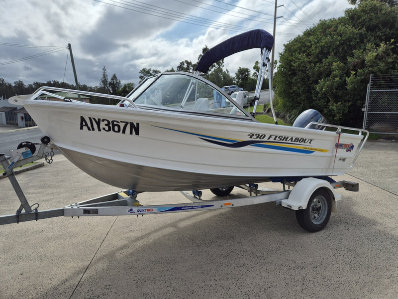 Quintrex 430 Fishabout