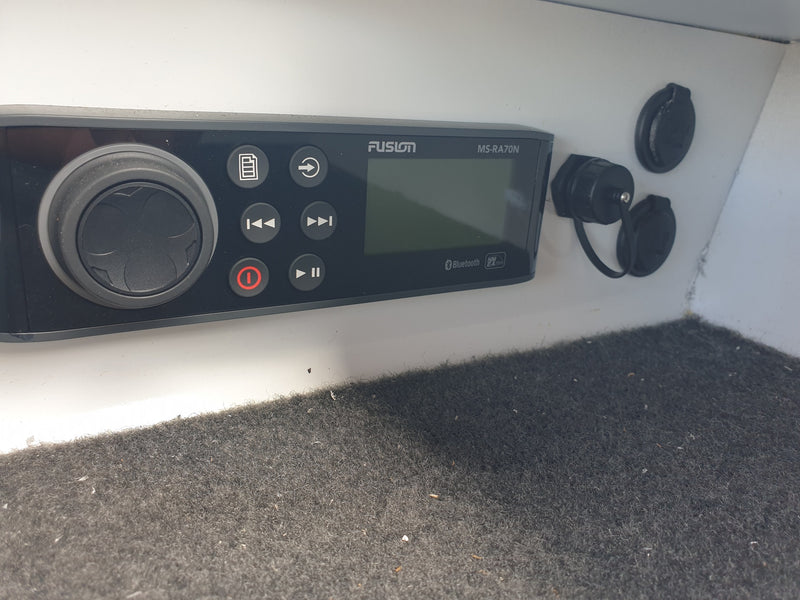 Quintrex 610 Trident