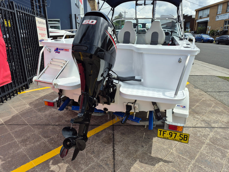 Quintrex 481 Fishabout