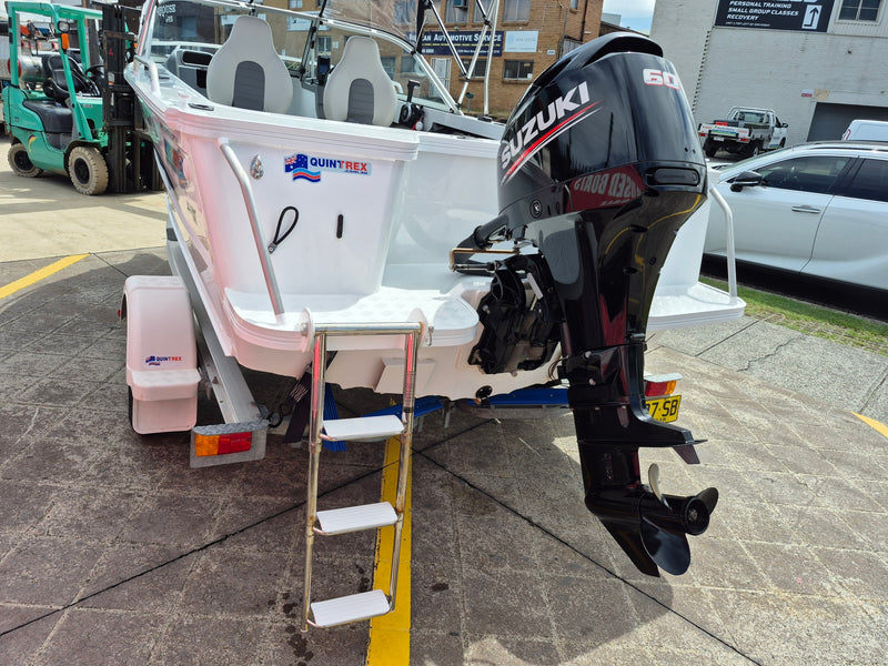 Quintrex 481 Fishabout