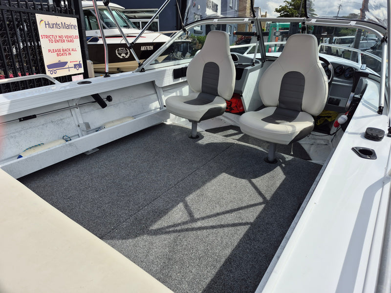 Quintrex 481 Fishabout
