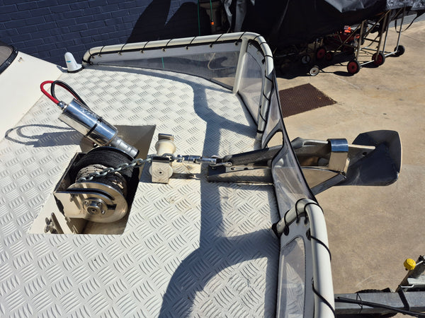 Webster Twinfisher 4.3 runabout