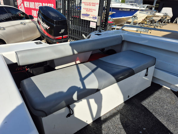 Brooker 435 Getabout Runabout