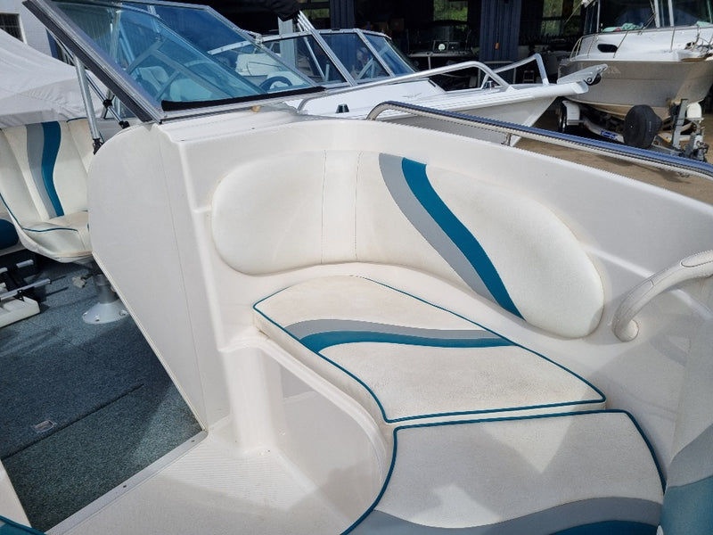Haines Signature 530BR Bowrider