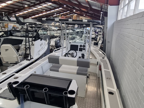 Yellowfin 6500 Centre Console