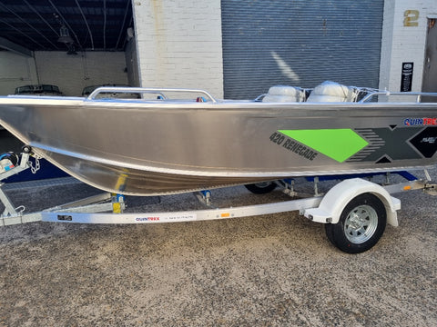 Quintrex 420 Renegade TS