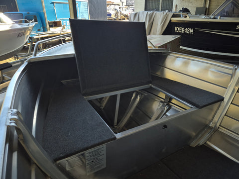 Quintrex 400 Dart