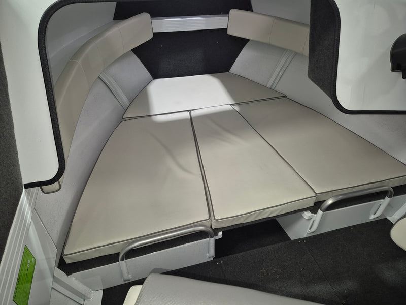 Quintrex 540 Ocean Spirit - 2024 PLATE CLEARANCE SPECIAL
