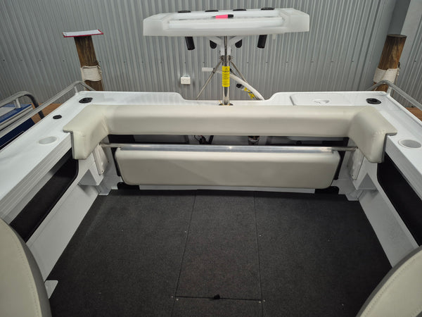 Quintrex 540 Ocean Spirit - 2024 PLATE CLEARANCE SPECIAL