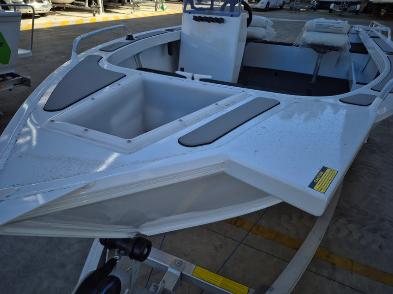 Quintrex 440 Renegade SC