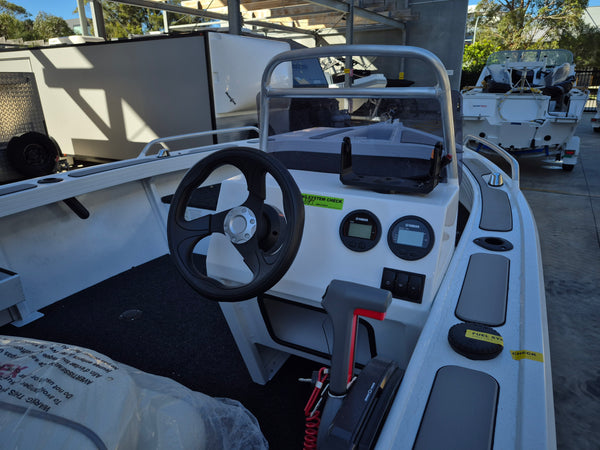 Quintrex 440 Renegade SC