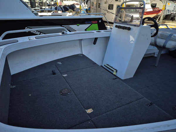 Quintrex 460 Renegade SC