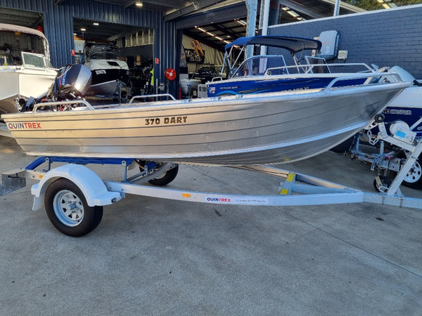Quintrex 370 Dart