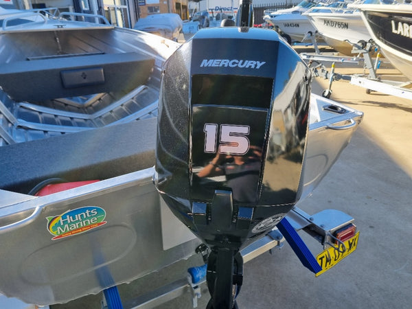 Quintrex 370 Dart