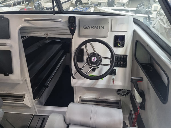 Quintrex 610 Trident - BOATSHOW SPECIAL