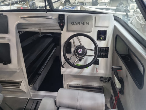 Quintrex 610 Trident