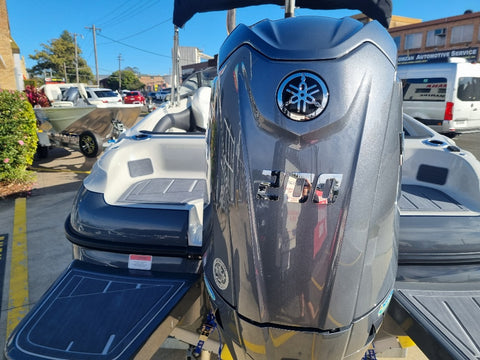 Haines Signature 620BRX Bow Rider
