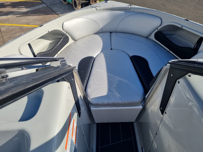 Haines Signature 620BRX Bow Rider