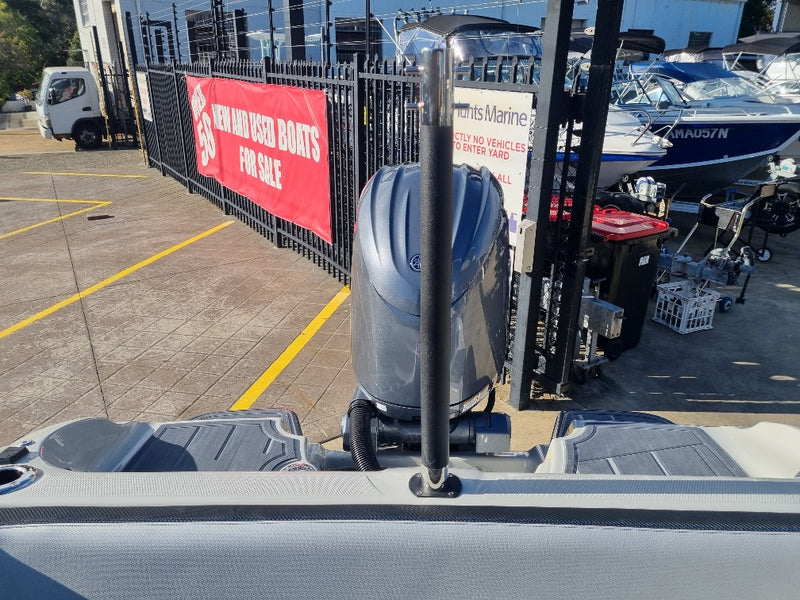 Haines Signature 620BRX Bow Rider