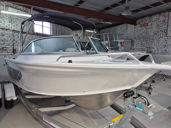 Quintrex 450 Fishabout